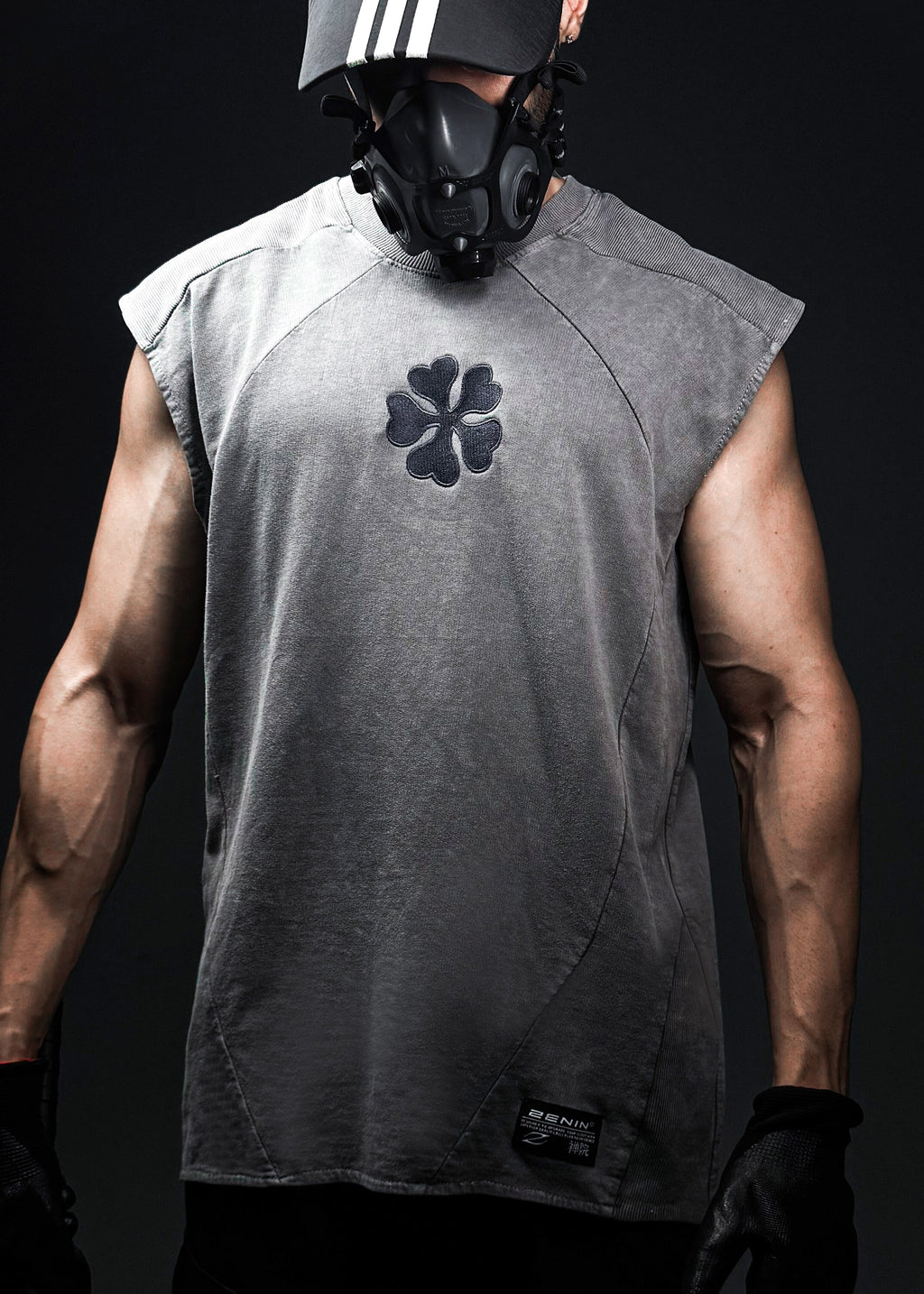 ASTA / VEST
